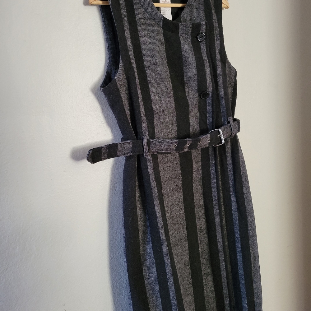 Vera Wang dress